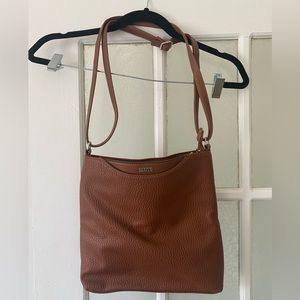 ROOTS BROWN LEATHER SHOULDER/CROSSBODY PURSE